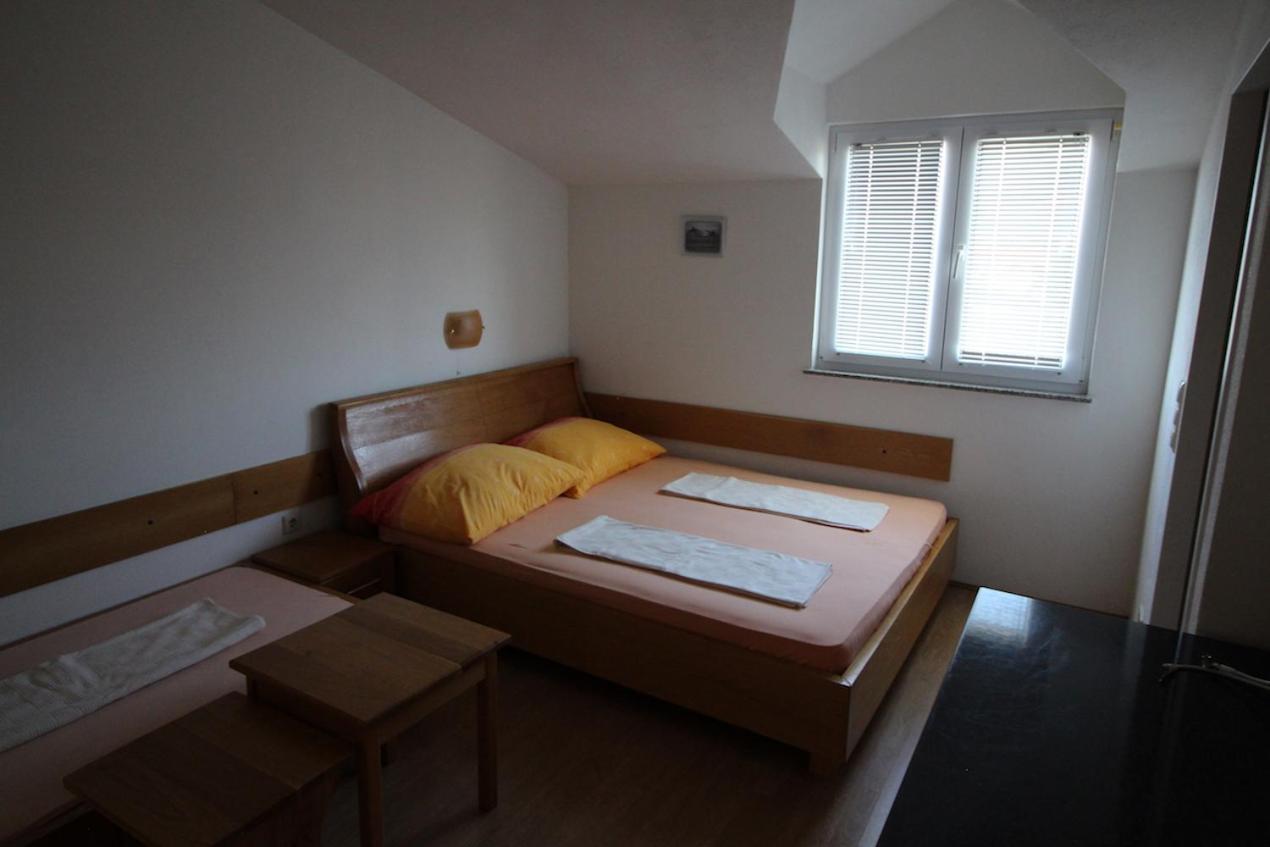 Apartments Helena Zadar วรซี ภายนอก รูปภาพ